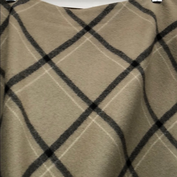 Company by Ellen Tracy Short a-line skirt 12 - Picture 2 of 3